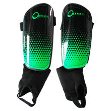 Cargar imagen en el visor de la galería, Canillera Con Tobillera Pro Training QMAX